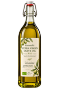 Bio Koroneiki Olivenöl in Retro-Bügelflasche freigestellt